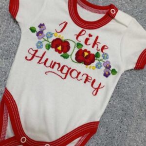 Body rövid ujjas - magyaros kalocsai mintával - Ametiszt
