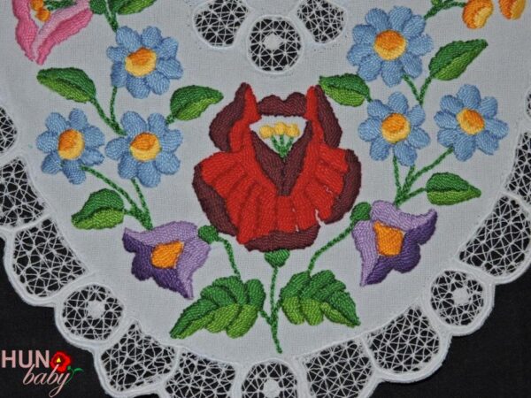 RISELT terítő kalocsai ovális 38x26 cm