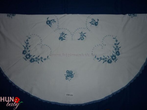 Nagyterítő kék hímzéses kör 150 cm