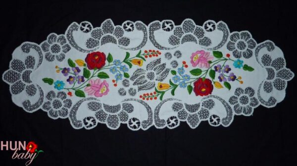 Riselt terítő kalocsai előnyomott 85x33 cm