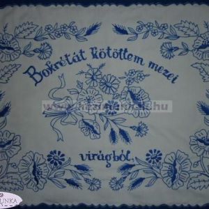 Falvédő előnyomott Bokrétát kötöttem mezei virágból