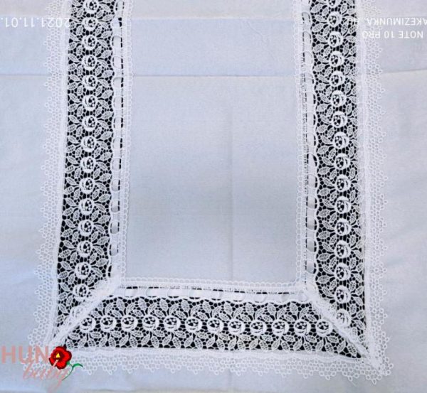 Csipkés szélű terítő fehér 170x130 cm