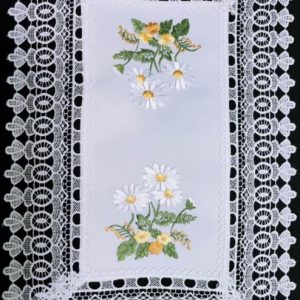Csipkés szélű terítő margarrétás fehér 48x32 cm
