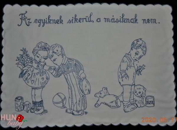 Előnyomott falvédő szegett, Az egyiknek sikerül 73x54cm