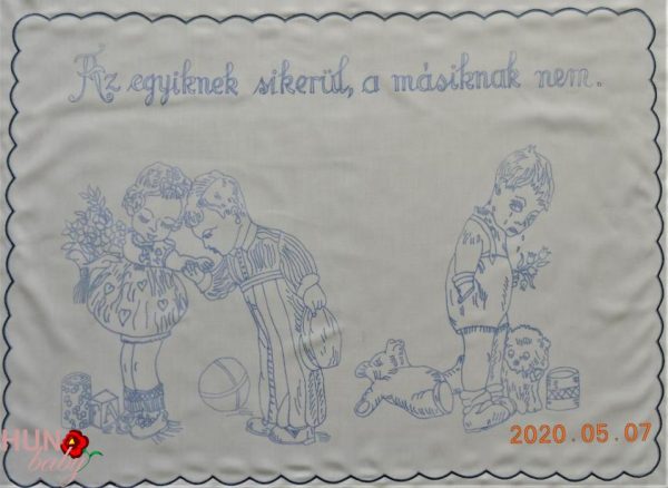 Előnyomott falvédő szegett, Az egyiknek sikerül 73x54cm