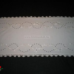 FEHÉR FUTÓ - LEVELES MINTÁVAL