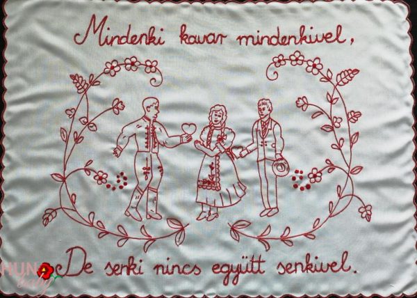 Falvédő előnyomott szegett, Mindenki kavar