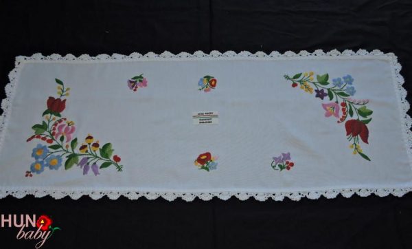 Hímzett terítő futó kalocsai luggalt 88x36 cm