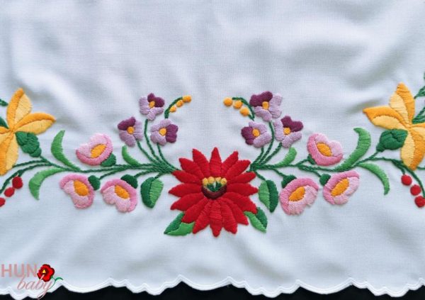 Hímzett terítő kalocsai 85x38 cm