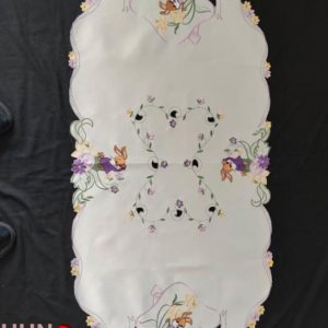 Húsvéti terítő gépi drapp nyuszis 120x60 cm