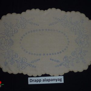 Kisterítő drapp szegett 44x25 cm (előnyomott)