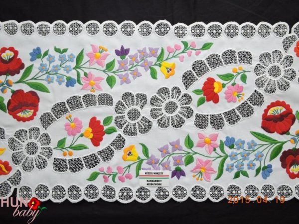 Riselt futó kalocsai 85x34 cm