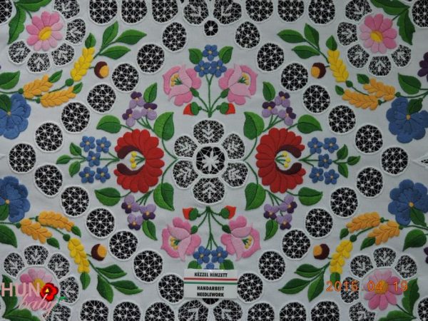 Riselt futó kalocsai ovál 83x35 cm