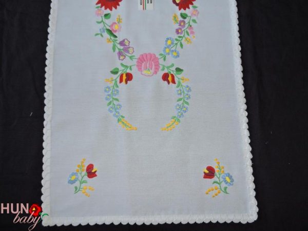 Hímzett terítő kalocsai futó 85x36 cm cm
