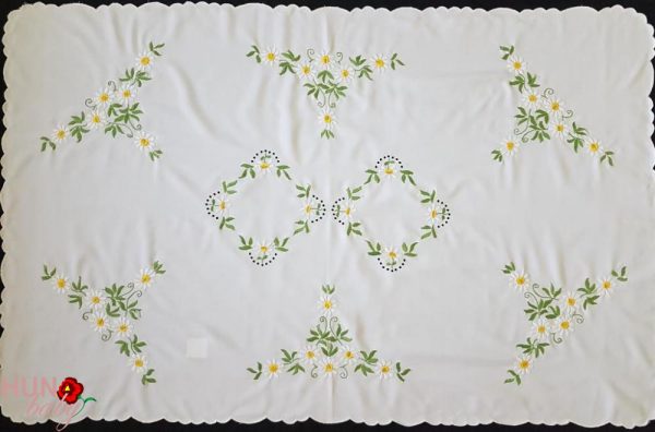Hímzett terítő margarettás 140x90 cm