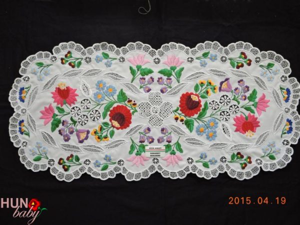 Riselt futó kalocsai előnyomott 85x35 cm