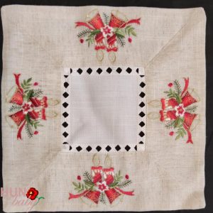 Karácsonyi terítő gépi drapp és fehér 30x30 cm