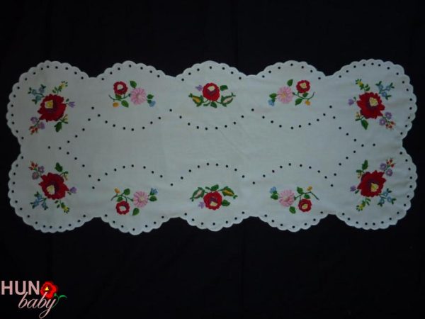 Előnyomott Kalocsai Futó szegetlen 85x35 cm