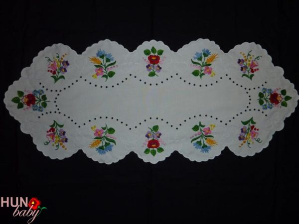 Előnyomott Kalocsai Futó szegetlen 85x35 cm