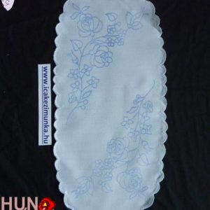 Előnyomott kalocsai szegett 40x17 cm