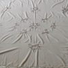 Hímzett nagy terítő drapp riselt 160x130 cm