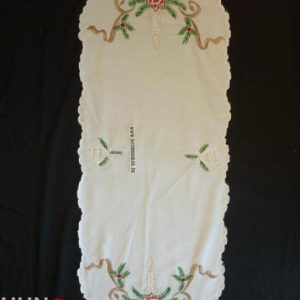 Karácsonyi terítő előnyomott futó szegett 85x35 cm