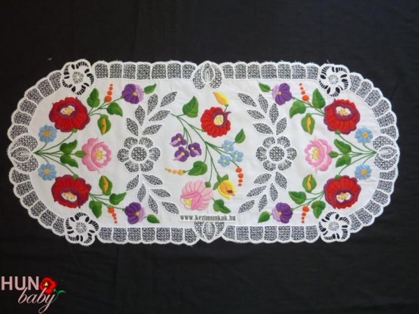 Riselt futó kalocsai előnyomott 75x35 cm