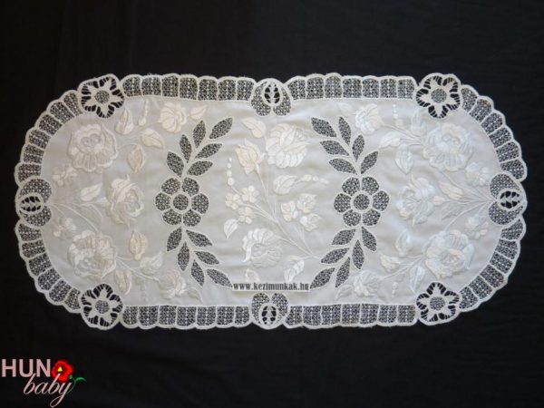 Riselt futó kalocsai előnyomott 75x35 cm