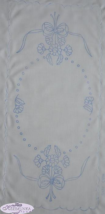 Előnyomott terítő szegett margarettás 56x26cm-01
