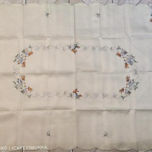 Húsvéti nagyterítő gépi drapp nyuszis 225x150 cm