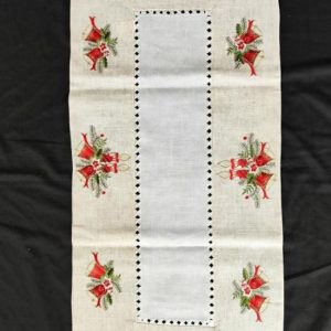 Karácsonyi terítő gépi drapp futó 85x35 cm