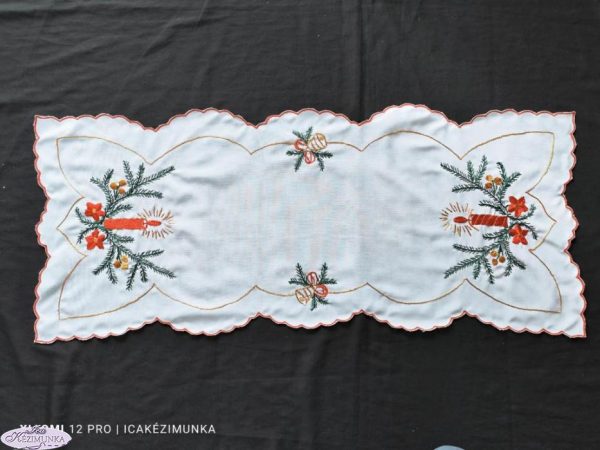 Karácsonyi terítő hímzett fehér 85x35 cm