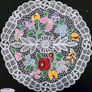 Riselt terítő kalocsai áttört kör 39 cm
