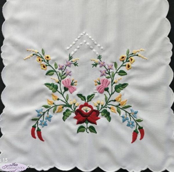 Hímzett nagyfutó kalocsai 110x40 cm