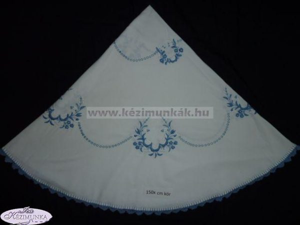 Hímzett terítő kékkel,luggalt 150cm