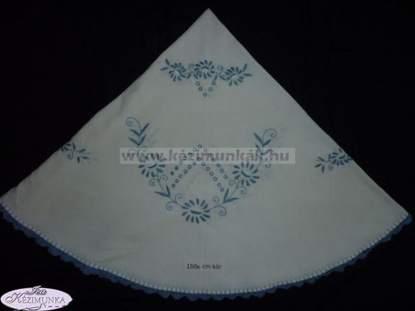 Hímzett terítő kékkel kör150cm