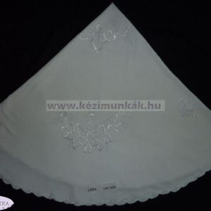 NAGYTERITŐ fehérrel hímzett kör 140cm